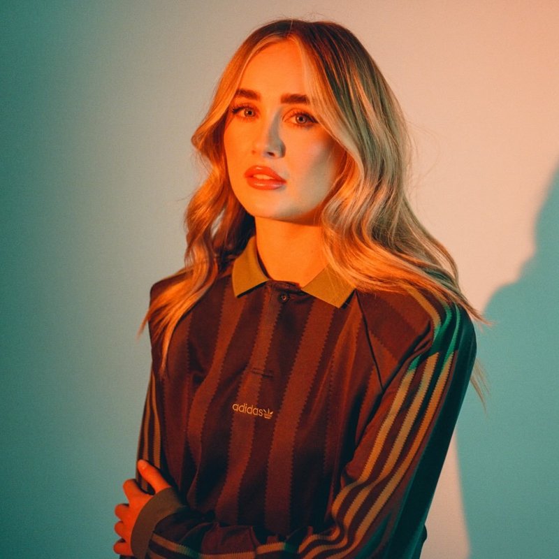 Paige Tomlinson dj