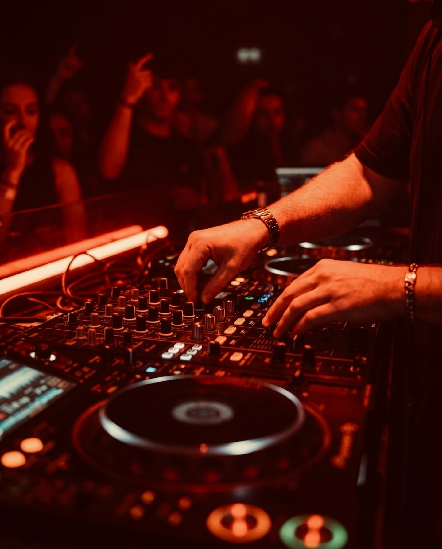 Christmas with our people: serata di musica elettronica BC4C a Milano, Milano